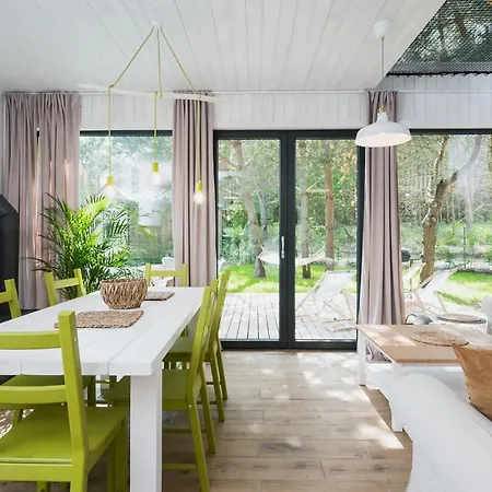 Willa Pole W Stodole *