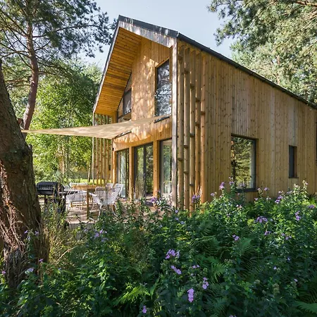 Pole W Stodole Willa