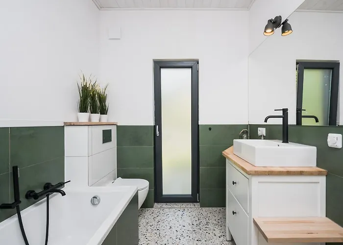 Pole W Stodole Villa Ciekocino