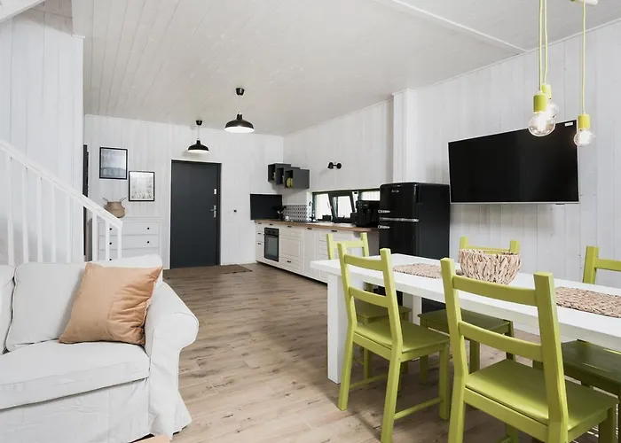 Villa Pole W Stodole *